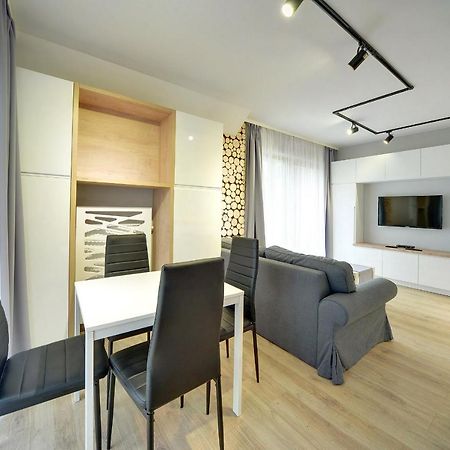 Apartamenty Sun Seasons 24 - Sarnia カルパッチ エクステリア 写真