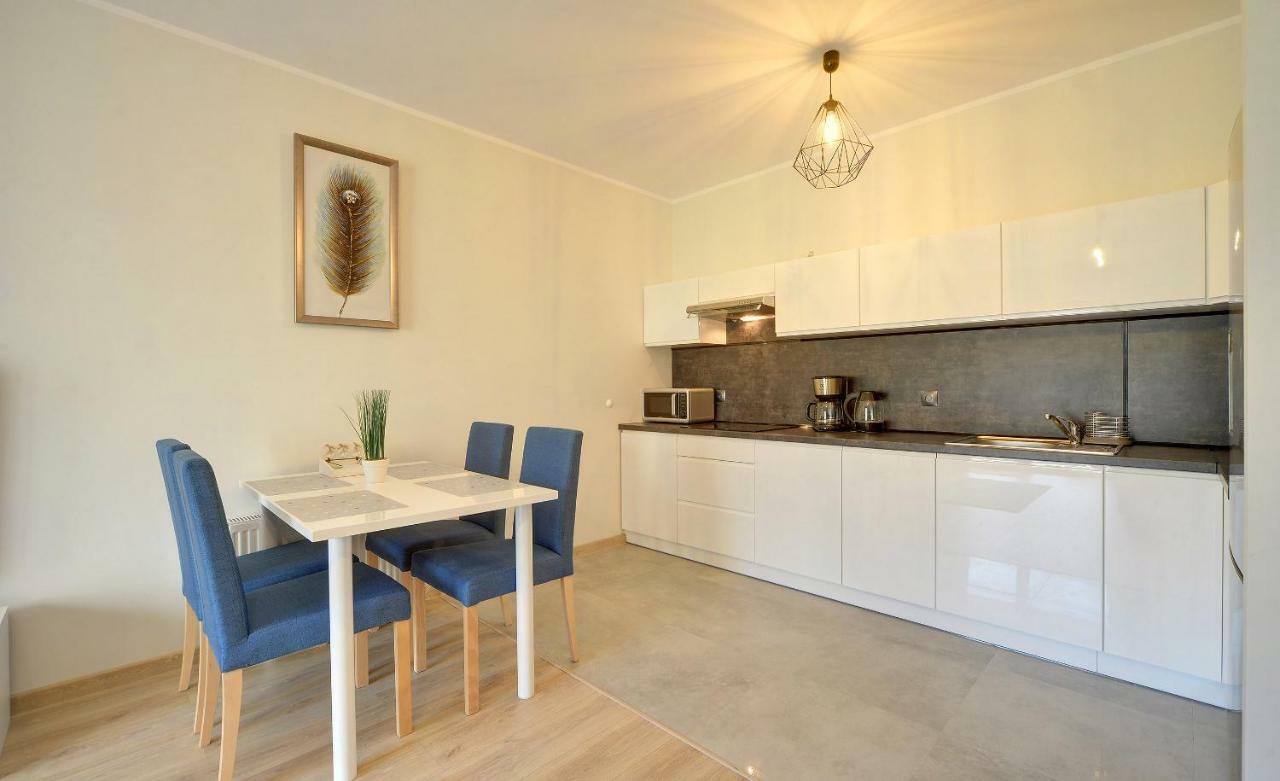 Apartamenty Sun Seasons 24 - Sarnia カルパッチ エクステリア 写真